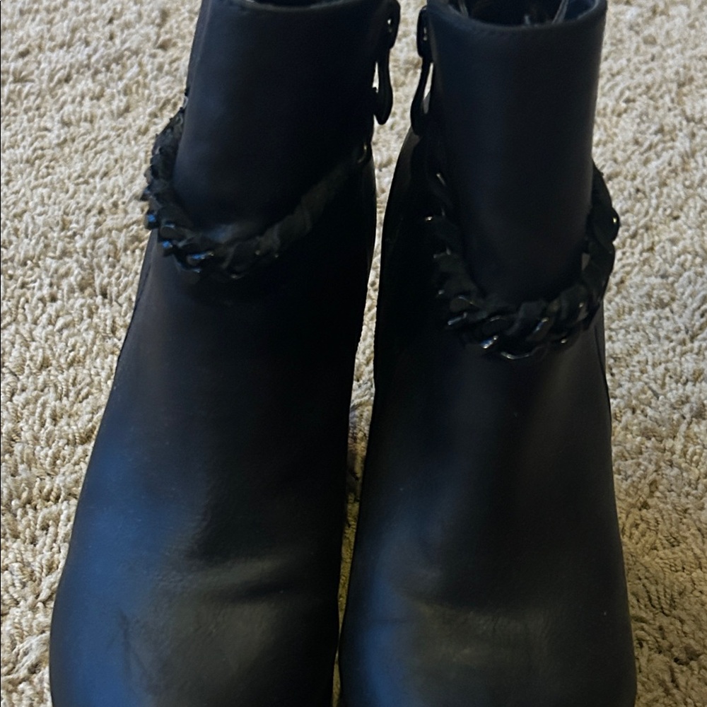 Sbicca Black Ankle Booties with Chain Detail